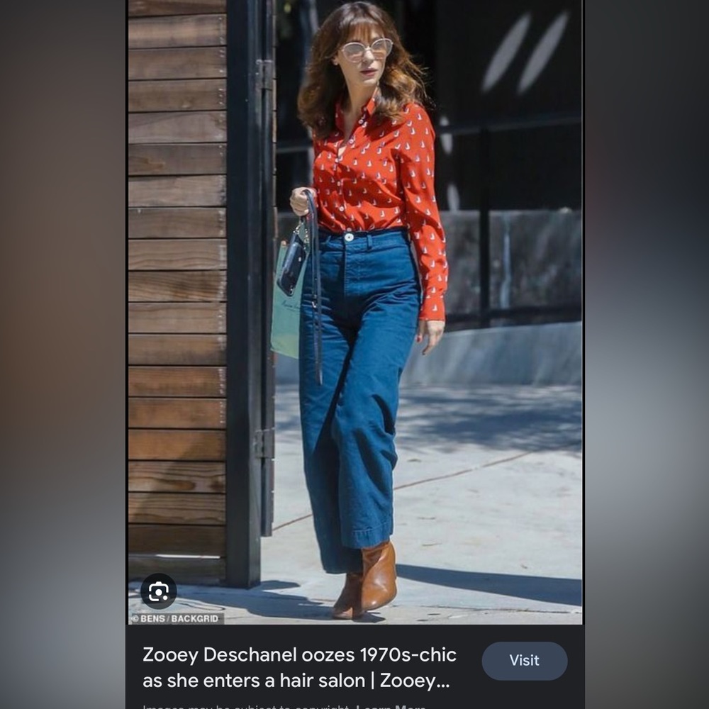 Zooey Deschanel Lookalike! Orange Peach Print Blouse